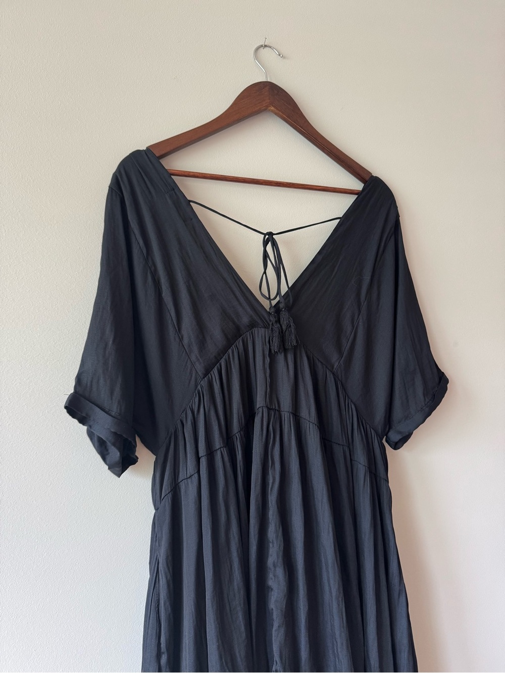 Vestique Black Dress - Picture 3 of 5
